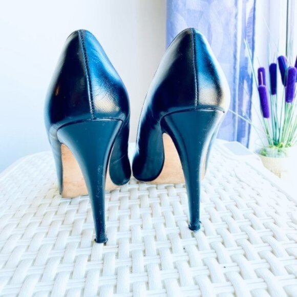Aldo Genuine Leather Classic Black Stilettos- Euro38 = 7-7.5US fit - Picture 5 of 16